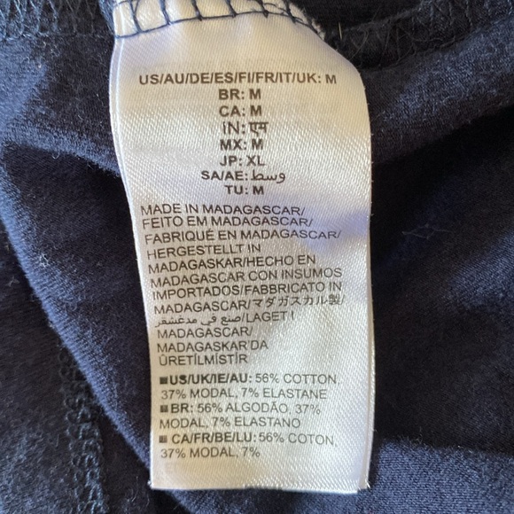 Amazon Essentials long sleeve tee/top medium black navy burgundy set of 3. - Picture 7 of 7